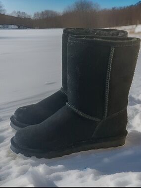 BEARPAW Black Suede Fur Lined Winter Boots Women’s 7